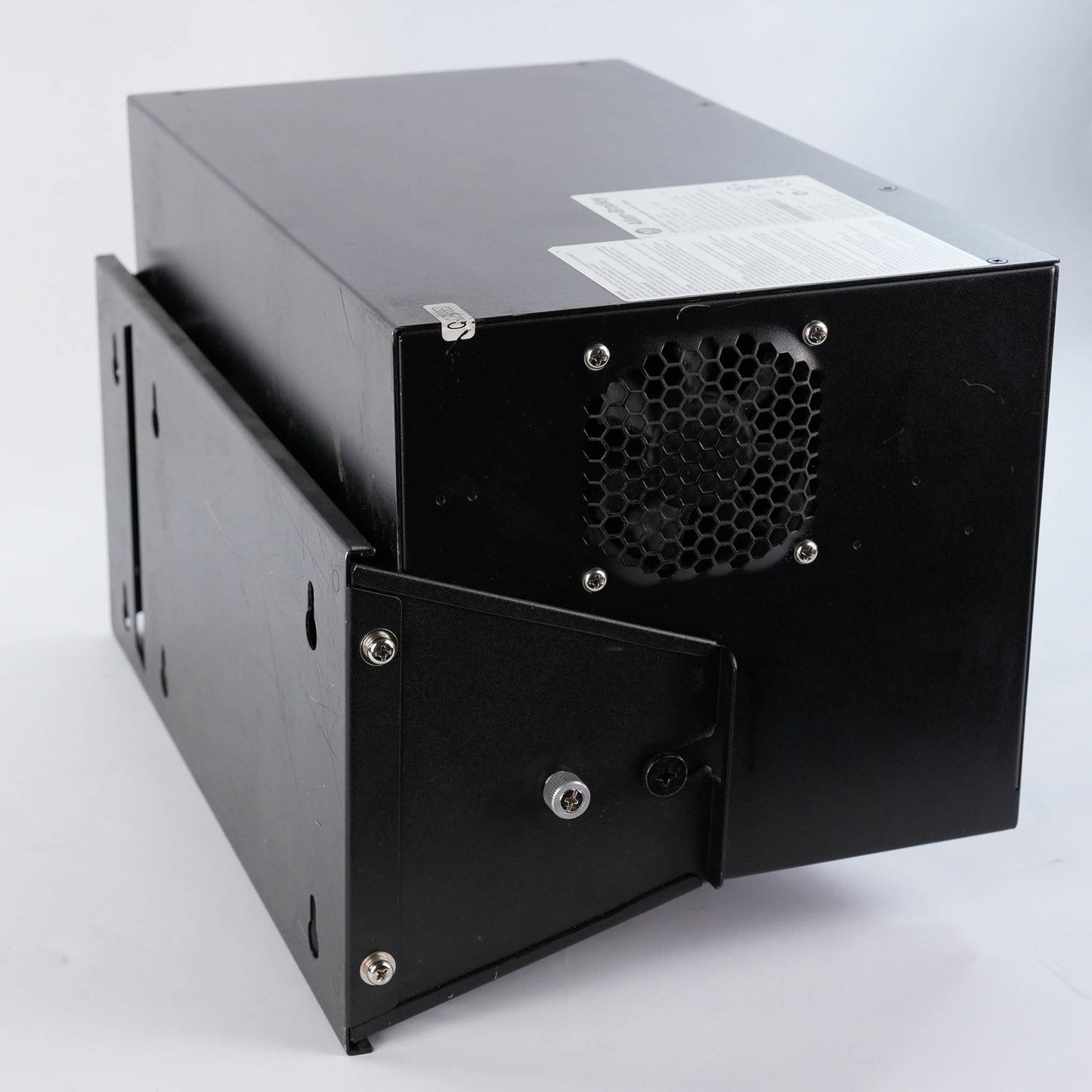 Allen Bradley 1609-D600N Ser A 120VAC 600VA Uninterruptible Power Supply