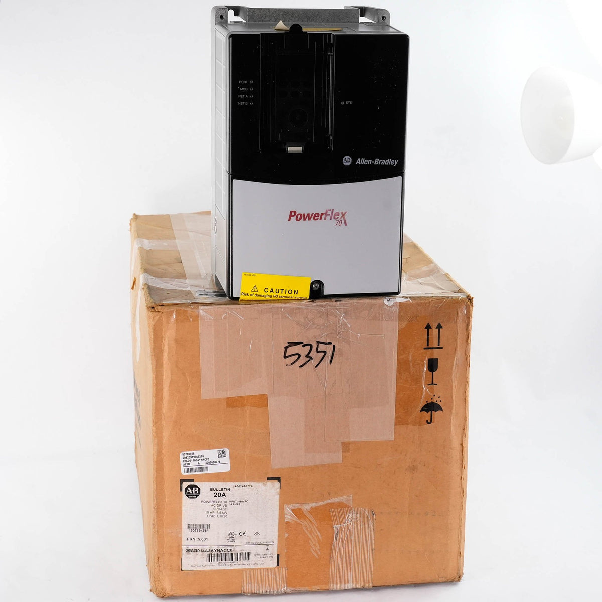 Allen Bradley 20AD014A3AYNACC0 PowerFlex 70 AC Drive 480V 14A 10HP 20AD014A3AYNA