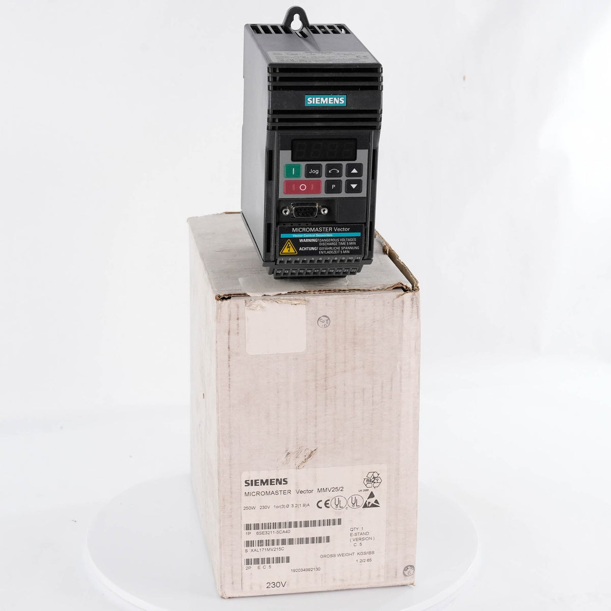 Siemens 6SE3211-5CA40 Micromaster Vector AC Drive 0.12kW 230V 6SE32115CA40