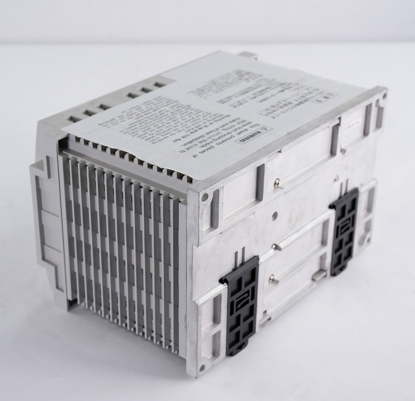 IDEC PS5R-G24 Power Supply 240W Output 24VDC 10A 100-240VAC 4.0A 50/60Hz Input