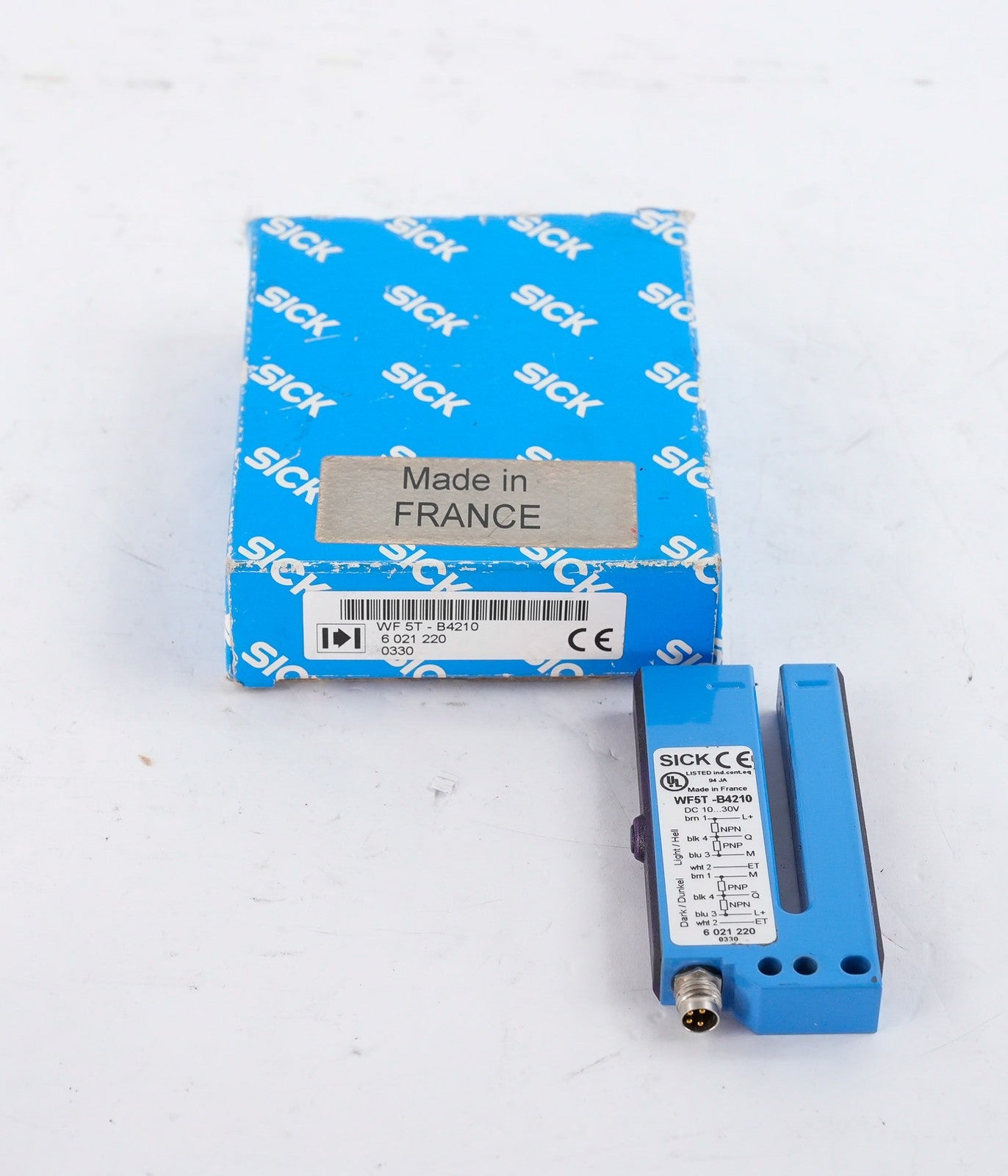 SICK WF5T-B4210 Fork Sensor DC 10-30V WF5TB4210 - Open Box