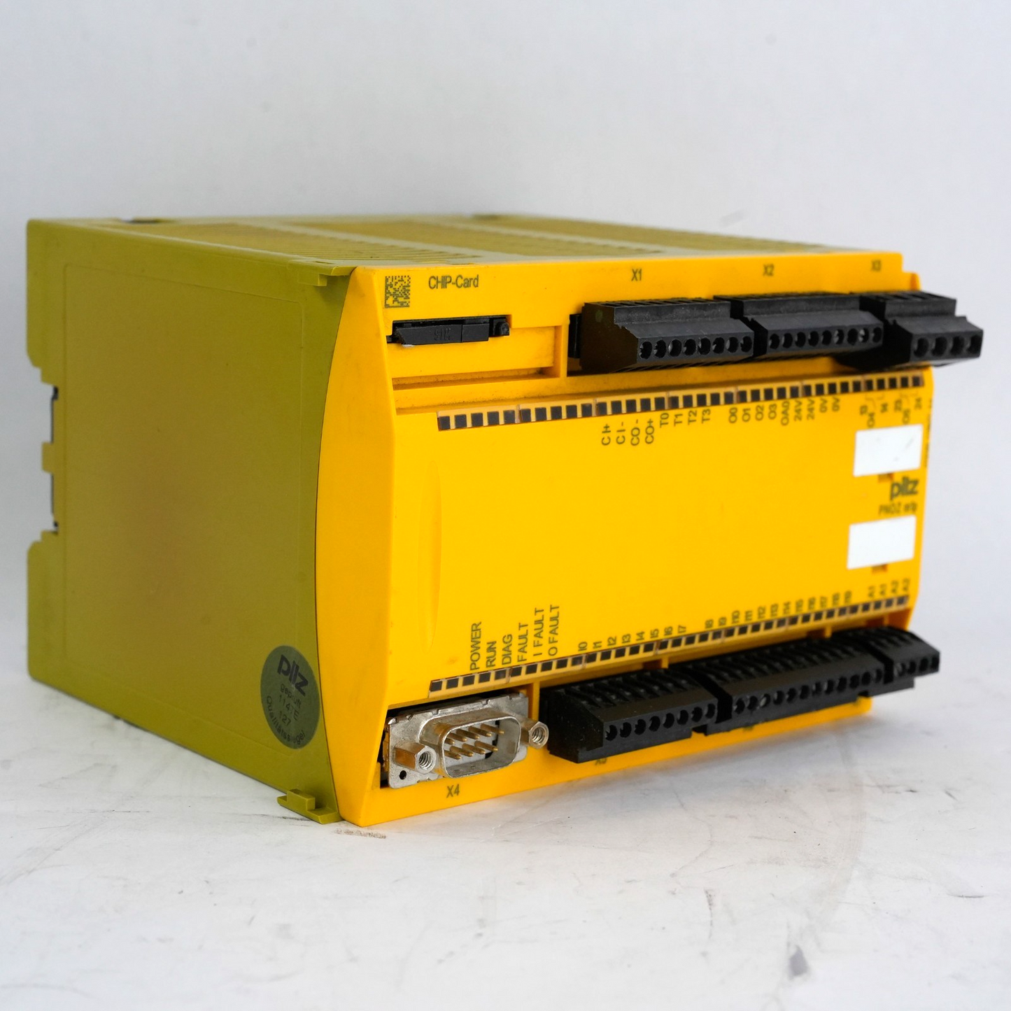 pilz PNOZ m1p 773100 Expandable Safety Relay Base Unit