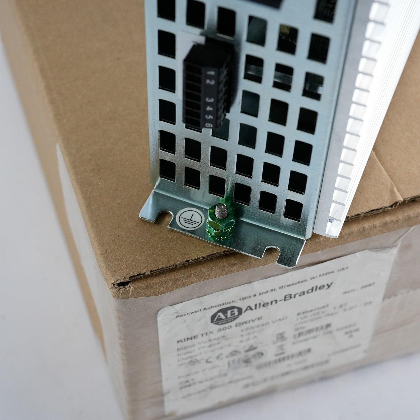 Allen Bradley 2097-V33PR3 /A Kinetix 300 Servo Drive - Without Original Box