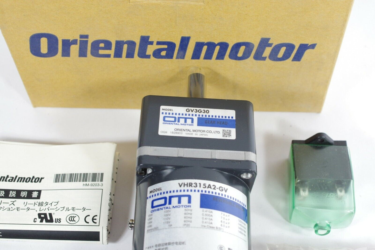 NEW ORIENTAL MOTOR VHR315A2-GV VHR315A2-30U Reversible AC Motor GV3G30 30:1