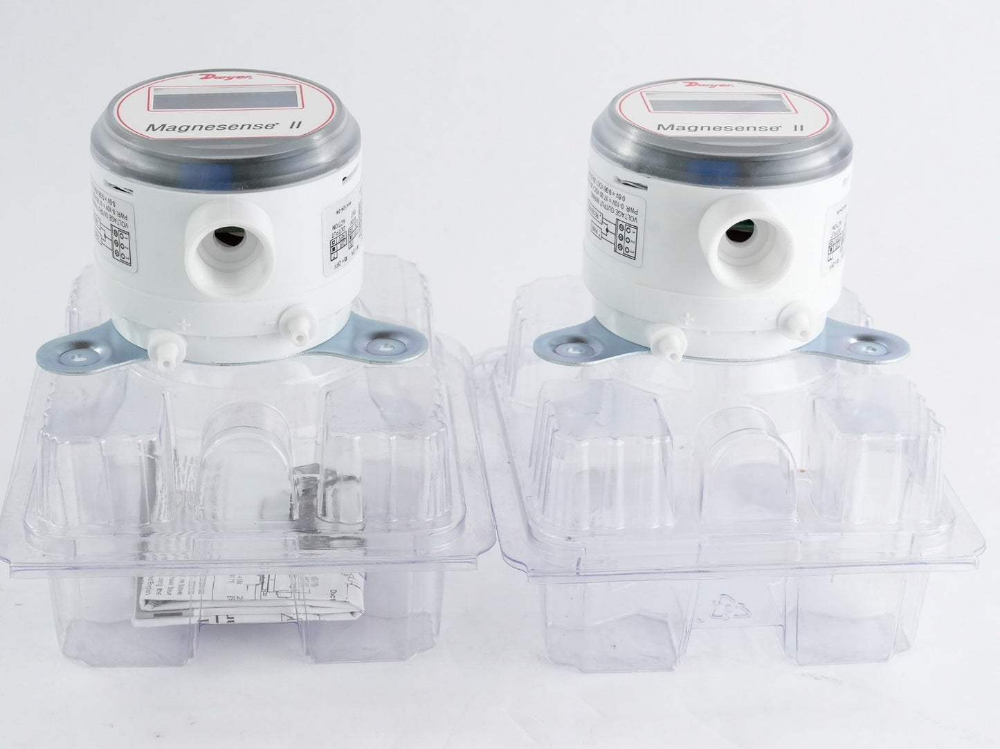 Dwyer MS2-W102-LCD-NIST / Magnesense II Pressure Transmitter - Open Box