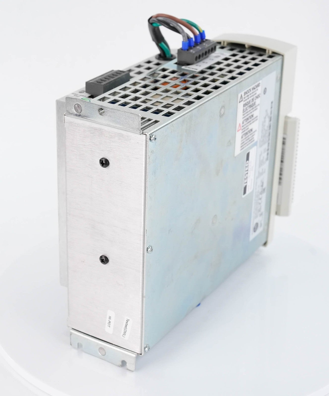 Allen Bradley 2097-V34PR6 Ser A Kinetix 300 Servo Drive + 2097-F2 Filter 480V 2A