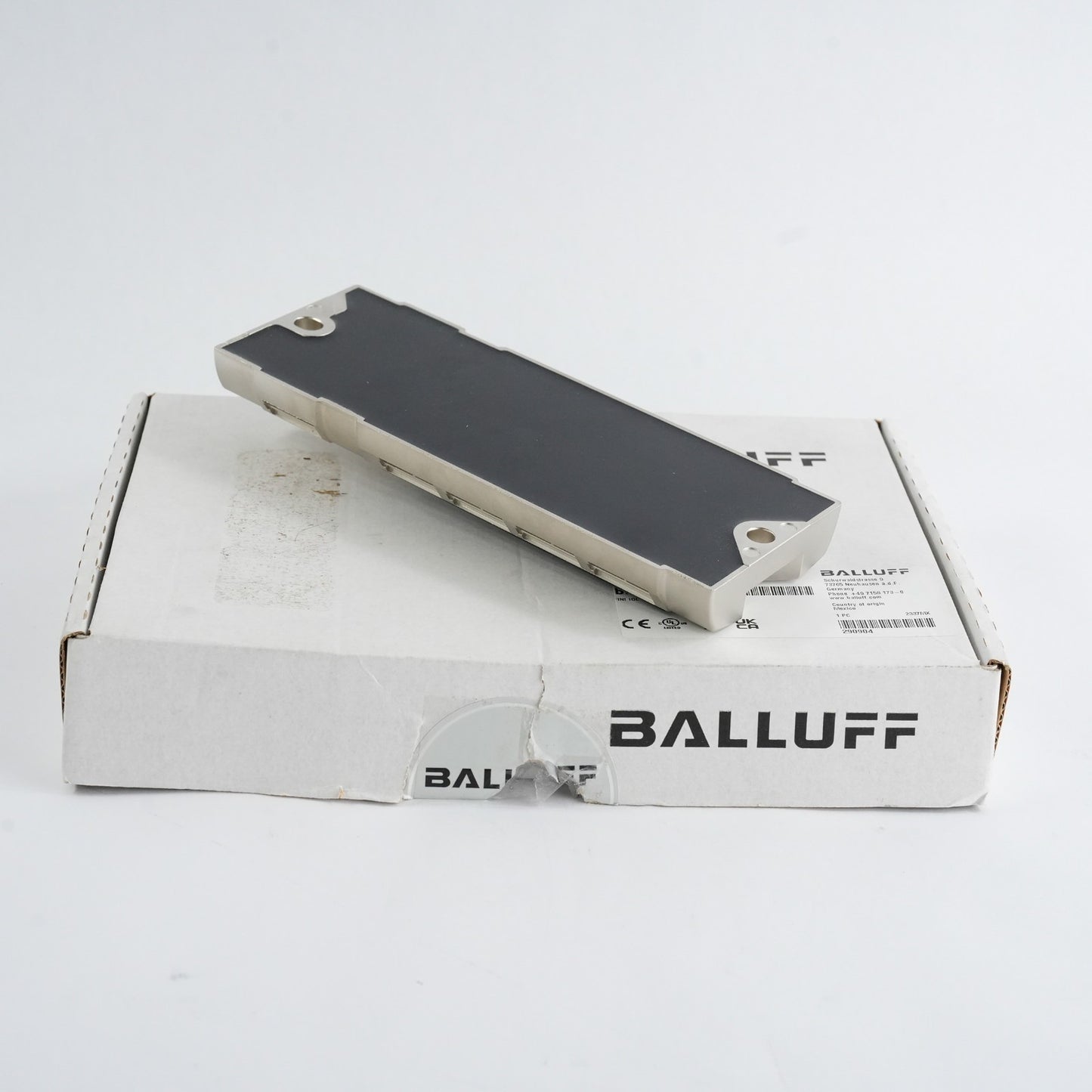 Balluff BNI00CN IO-Link Sensor/Actuator Hub BNI IOL-302-S02-Z012