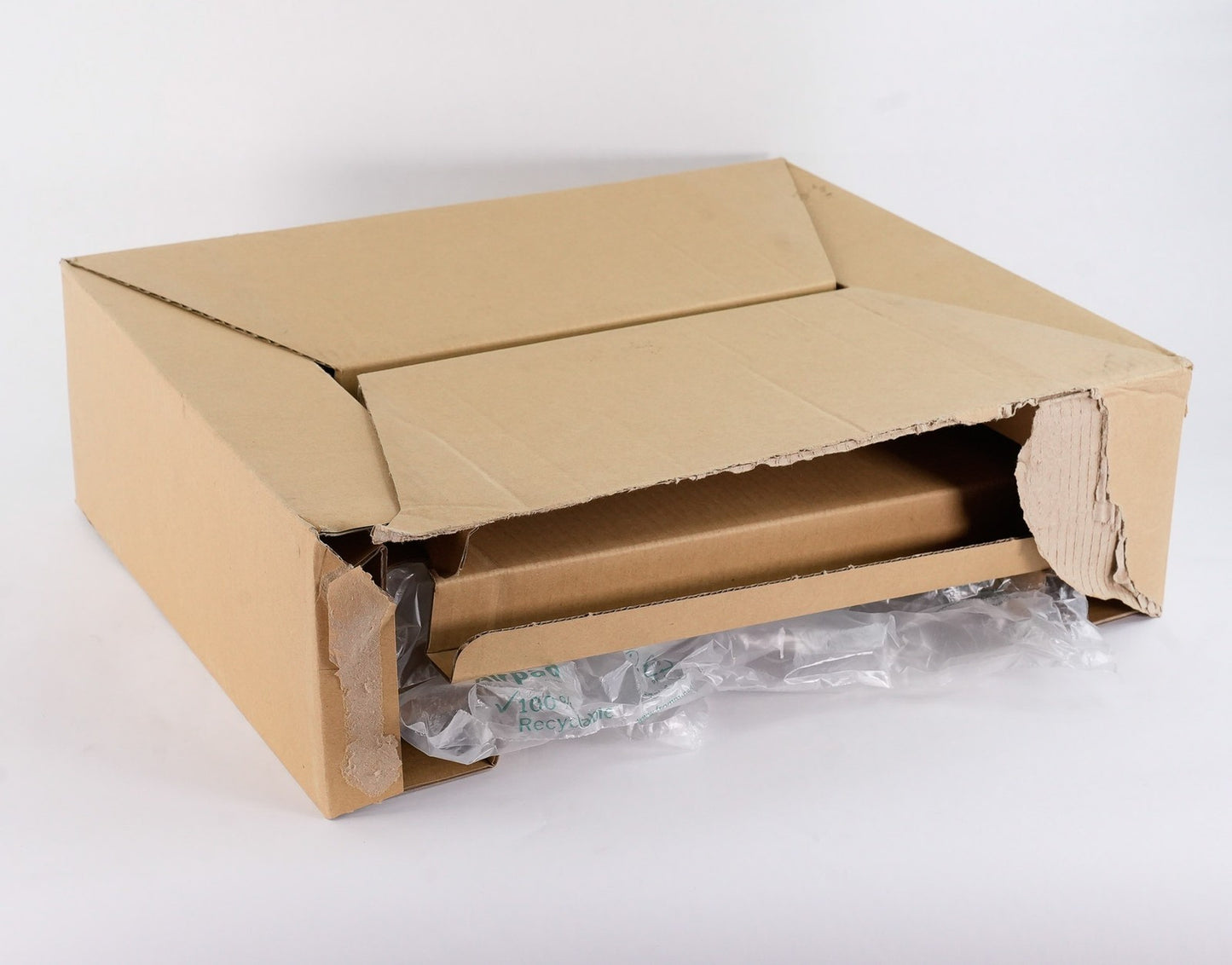 Allen Bradley 2711P-T15C22D8S /C PanelView Plus 7 15" Terminal Damaged Packaging