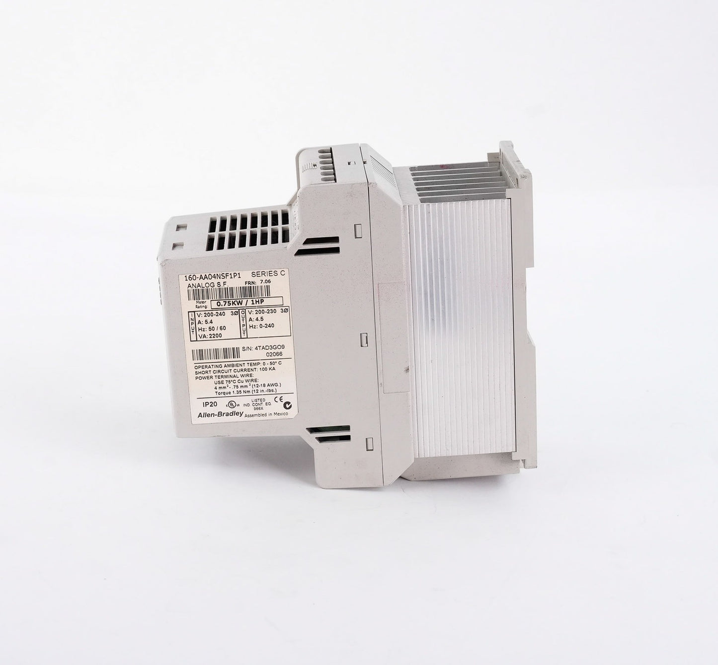 Allen Bradley 160-AA04NSF1P1 /C AC Drive 0.75kW 1HP 200-240V 160AA04NSF1P1