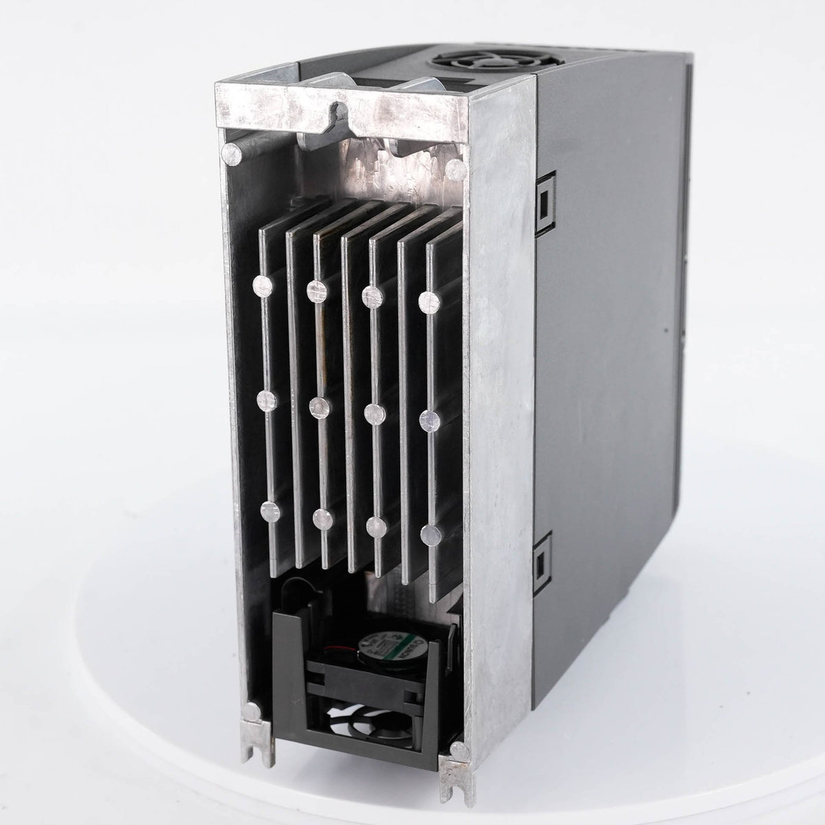 Siemens 6SL3210-1KE18-8AP1 Sinamics G120C AC Drive 4kW 380-480V 6SL32101KE188AP1