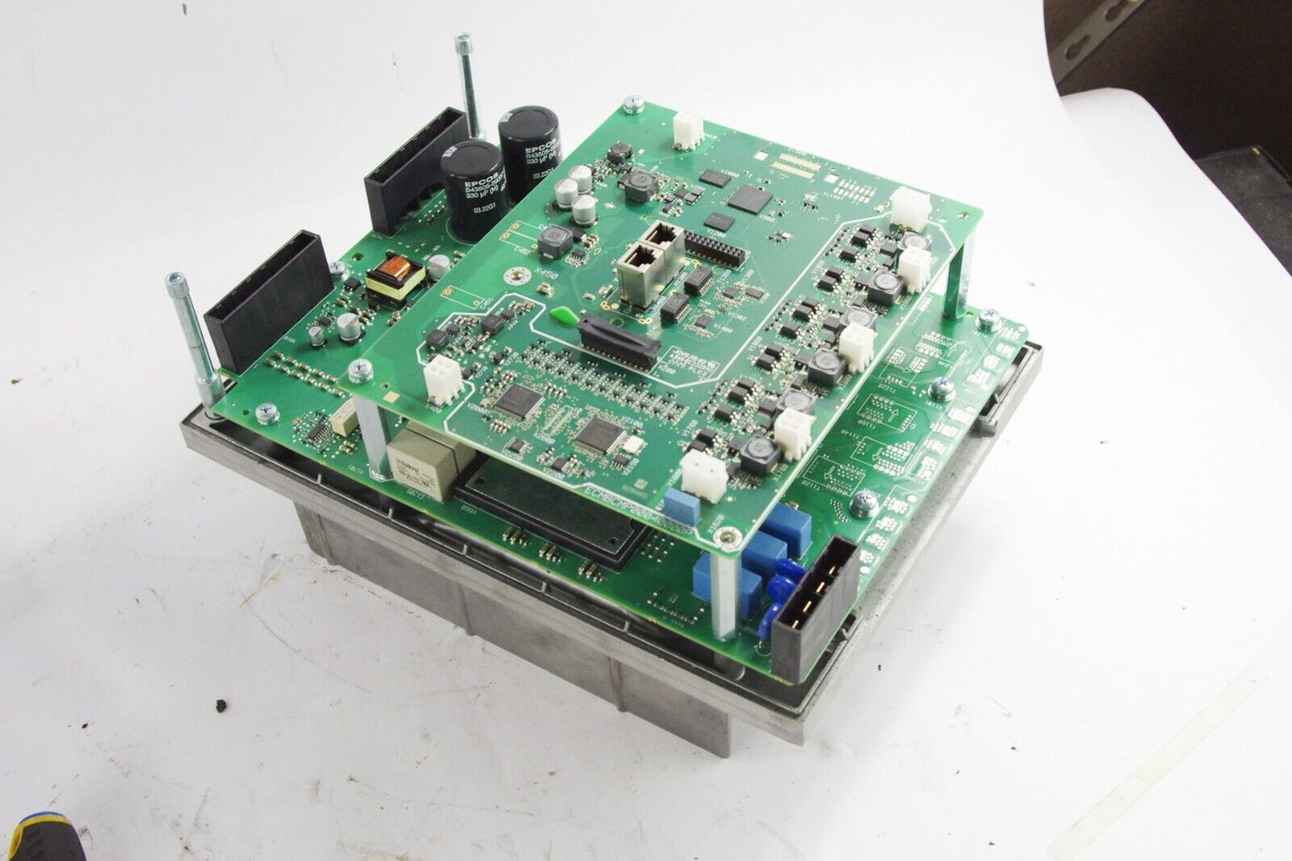 KUKA ECMBP0D3004BE531 KPP 600-20 Servo Drive - For Parts Or Repair