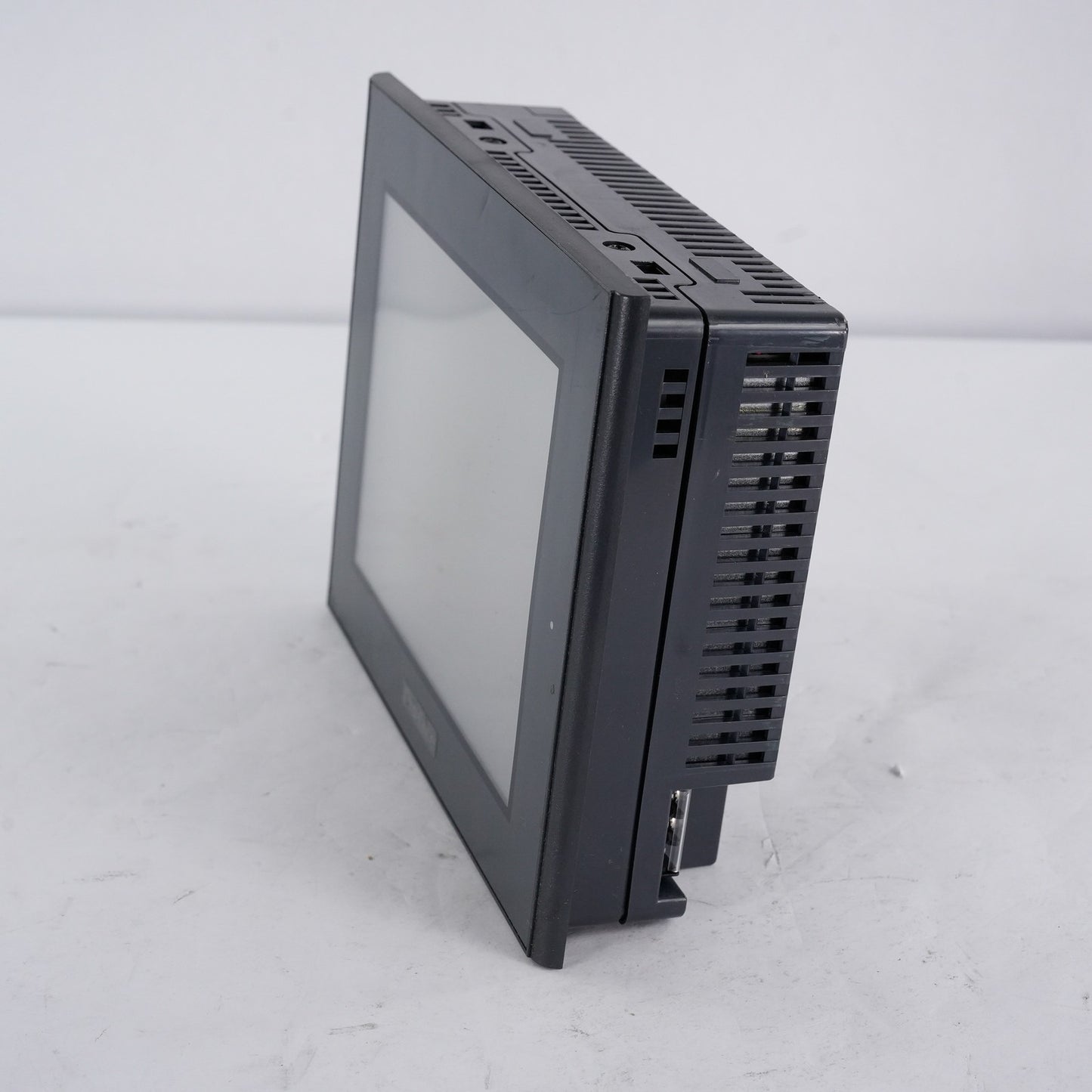 ProFace 2880061 GP2400-TC41-24V Display Terminal GP2400TC4124V