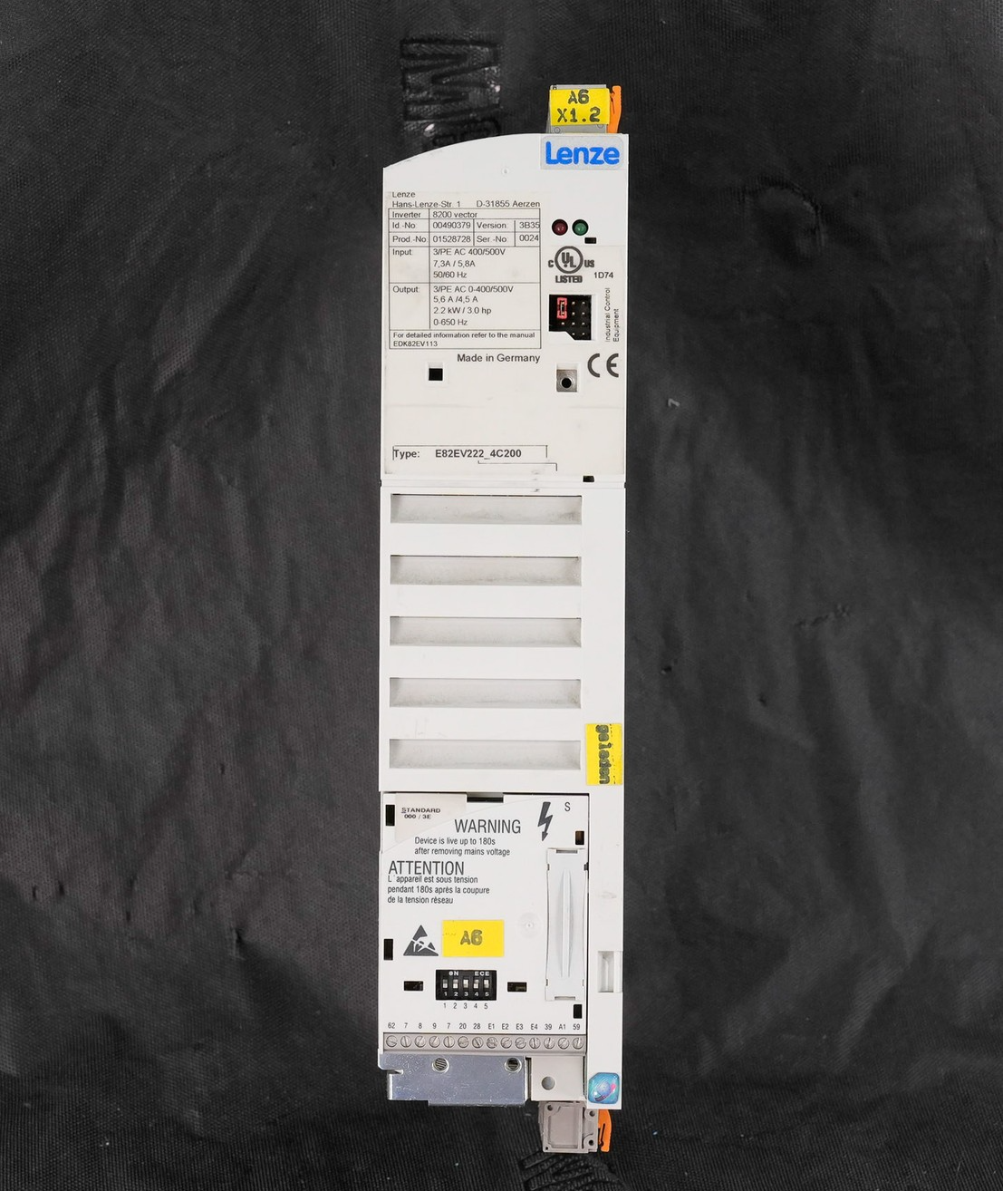 Lenze E82EV222_4C200 8200 Vector AC Drive 400/500V E82EV2224C200 Inverter