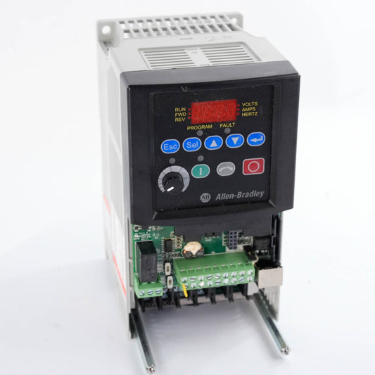 Allen Bradley 22B-D4P0N104 ser A PowerFlex 40 AC Drive 480V 3PH 1.5kW 2HP 4A 22B