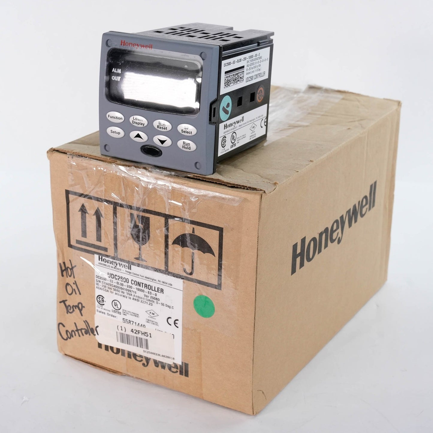 Honeywell DC2500-EE-0L00-200-10000-00-0 UDC2500 Digital Controller