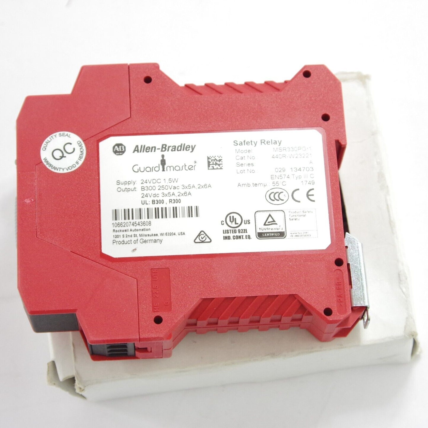 Allen-Bradley 440R-W23221 Guardmaster Safety Relay MSR330PGr1 - Open Box