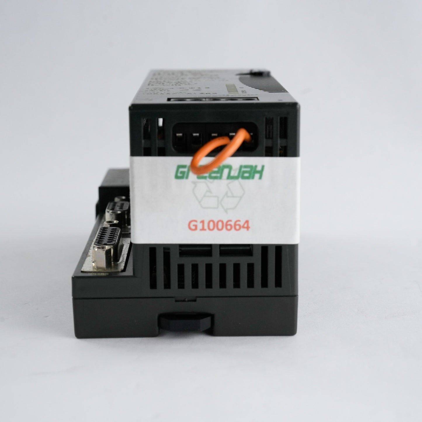 GE Fanuc VersaMax CPU001 IC200PWR102D 120/240 VAC 50/60Hz Power Supply