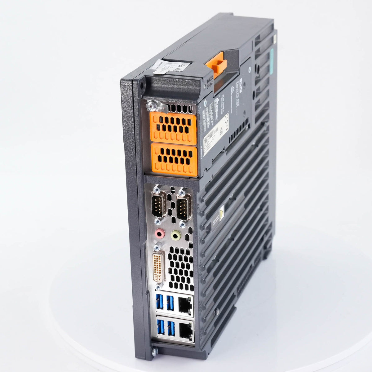 B&R 5Z000VBB0000R0-001 / 5PC901.TS17-03 Rev D5 Industrial PC for Panel PC 900