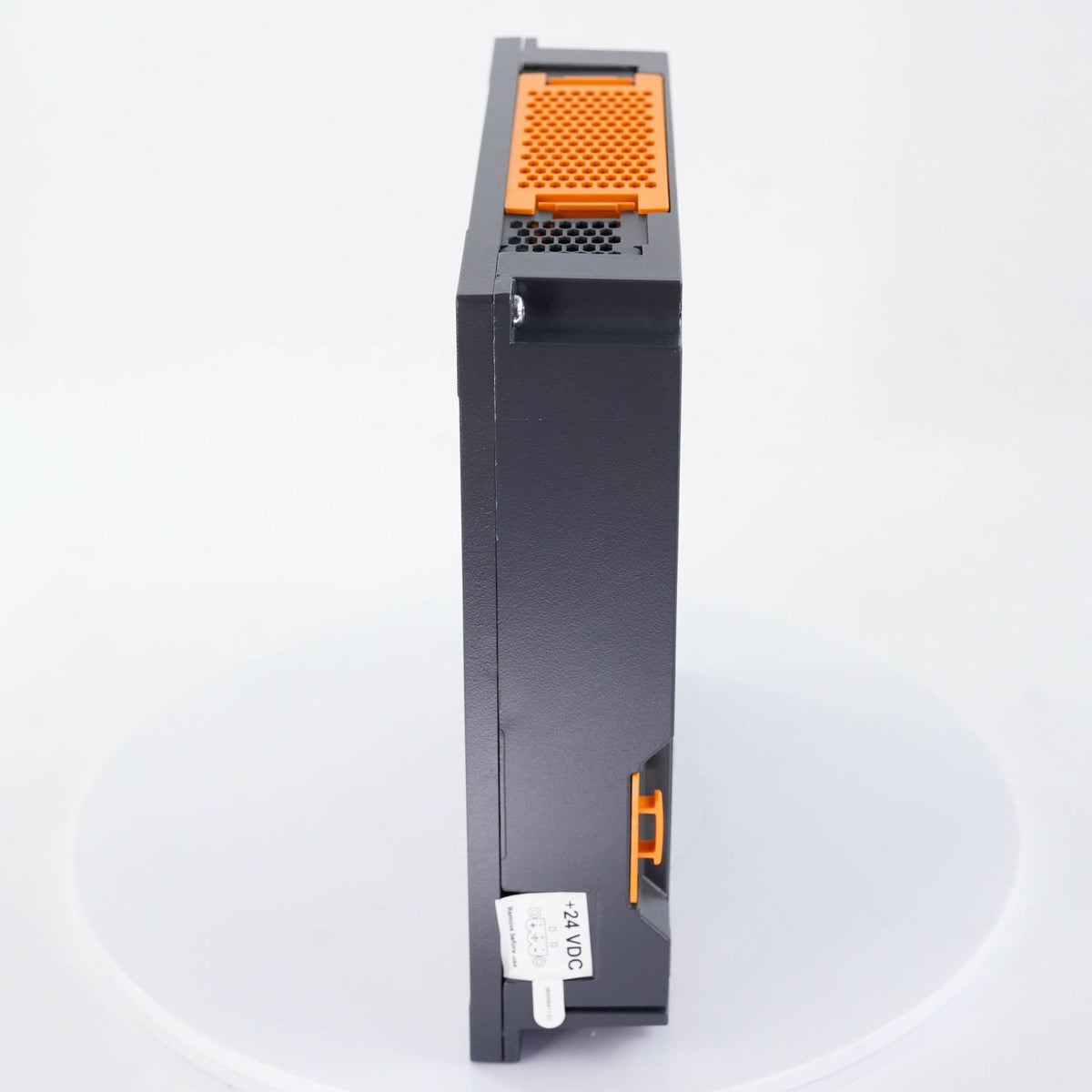 B&R 5Z000VBB0000R0-001 / 5PC901.TS17-03 Rev D5 Industrial PC for Panel PC 900