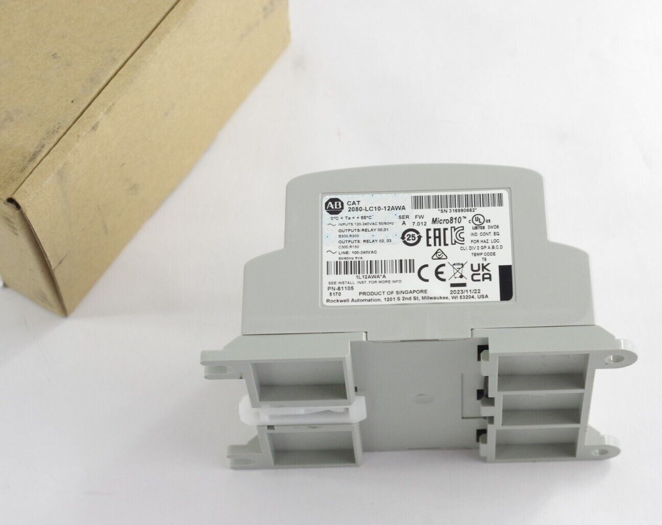 Allen Bradley 2080-LC10-12AWA Ser A FW 7.012 100-240VAC