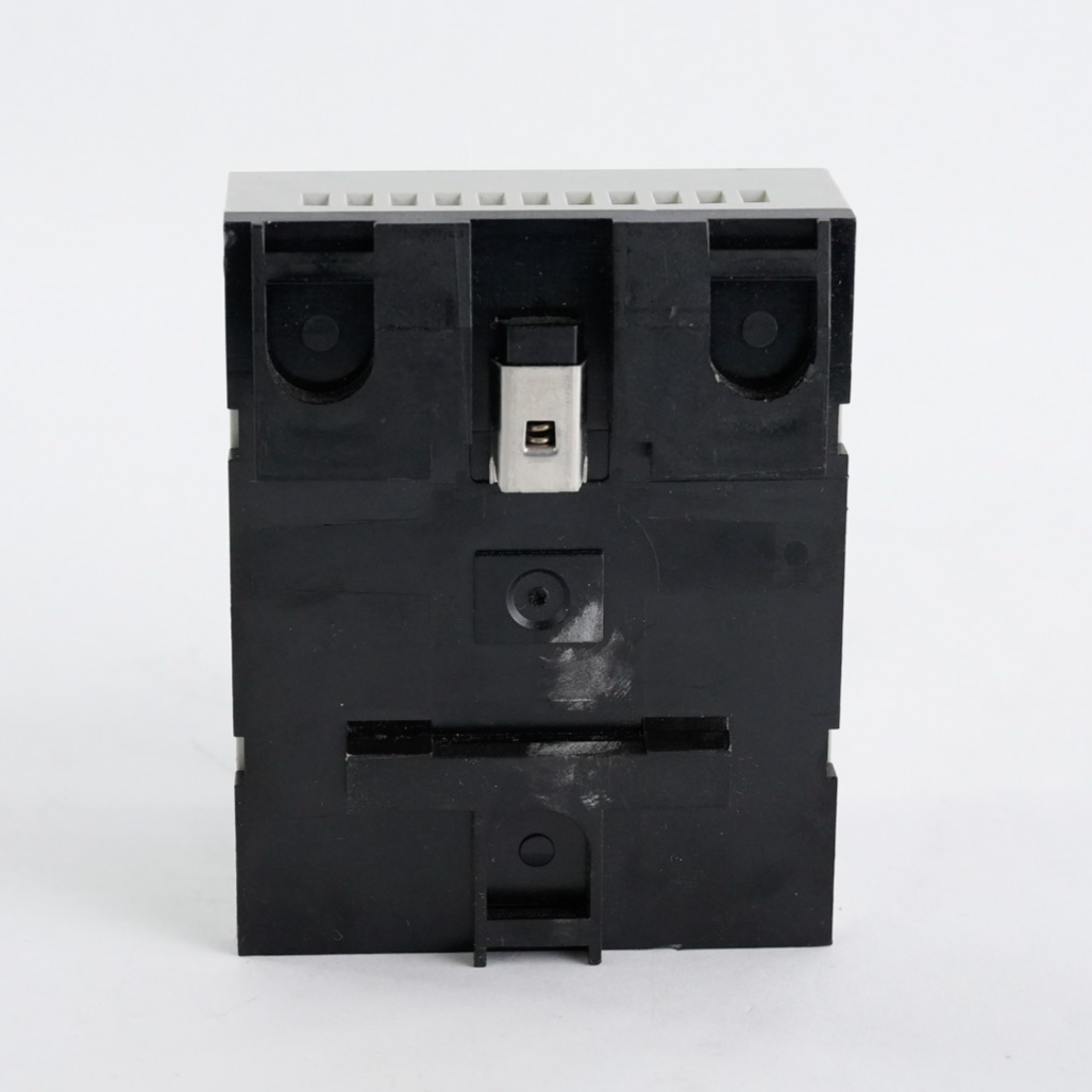 Allen Bradley 1760-L12AWA /B Rev A Pico Controller 120-240VAC 50/60Hz 1760L12AWA