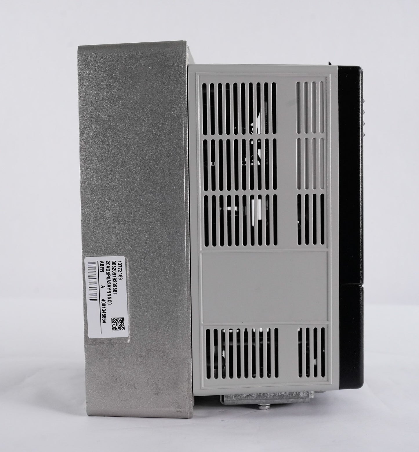 Allen-Bradley 20AD5P0A3AYNNNC0 /A PowerFlex 70 480V 3-Phase 3HP AC Drive