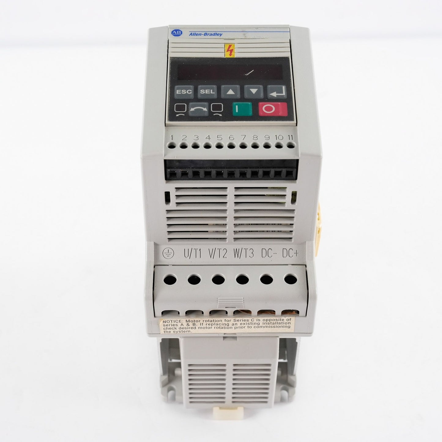 Allen Bradley 160-BA04NSF1 /C 3-Phase AC Drive 380-460V 1.5kW 160BA04NSF1