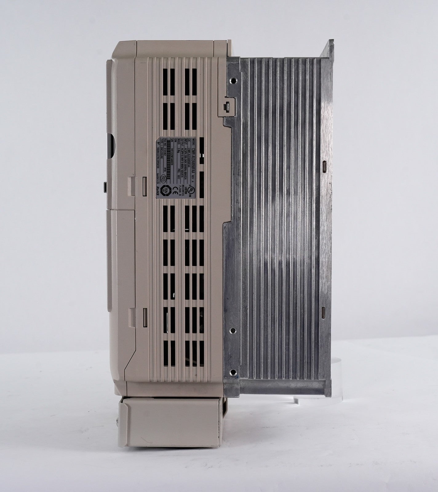 Yaskawa CIMR-AU2A0056FAA Rev A A1000 AC Drive CIMRAU2A0056FAA