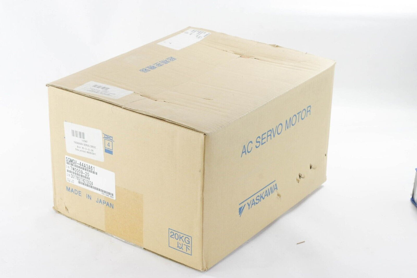 Yaskawa SGMGV-44A3A61  7W0009-20 Sigma-5 Servomotor - Unopened Original