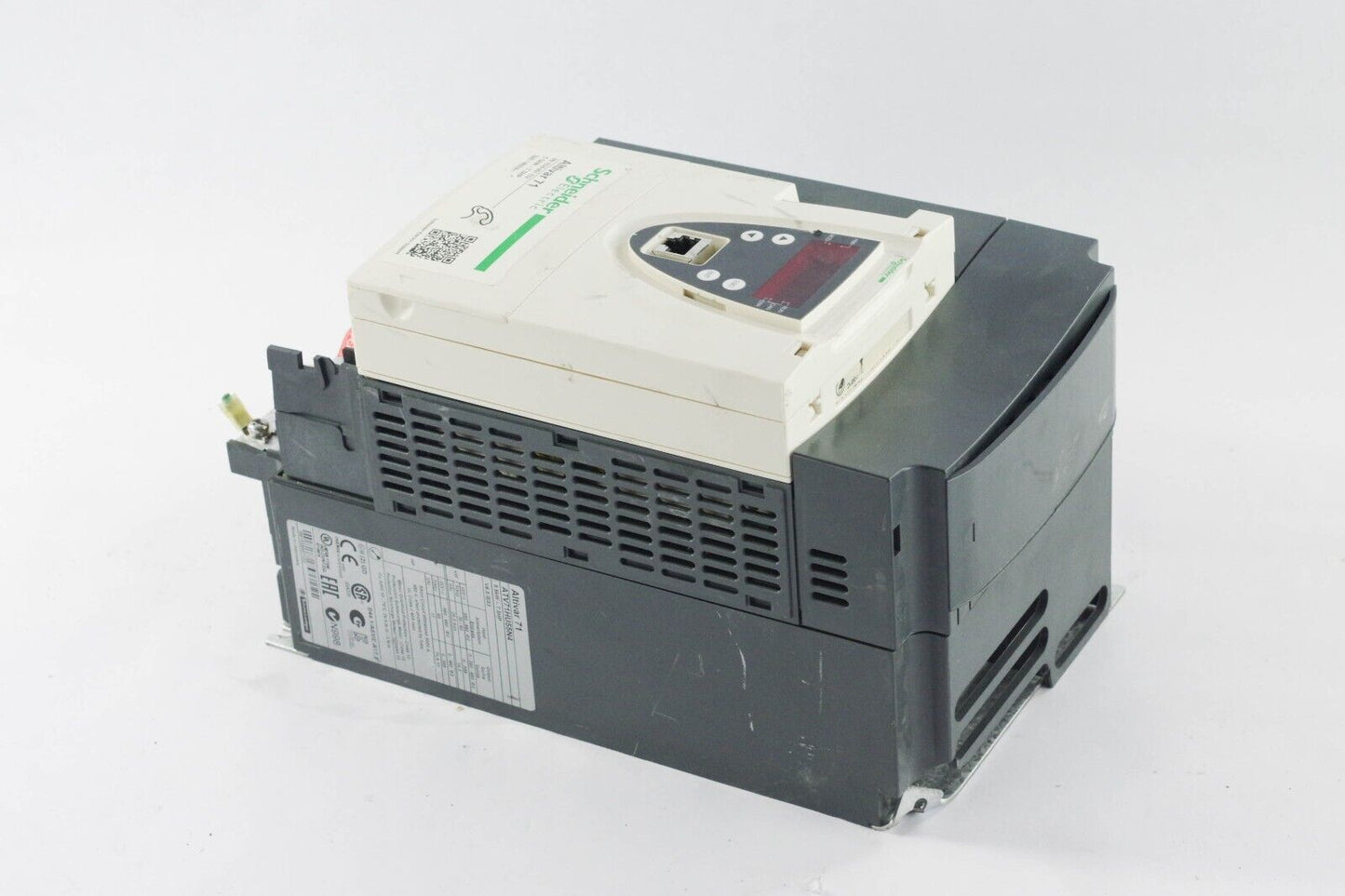 SCHNEIDER ELECTRIC ATV71HU55N4 Altivar 71 AC Drive 7.5HP