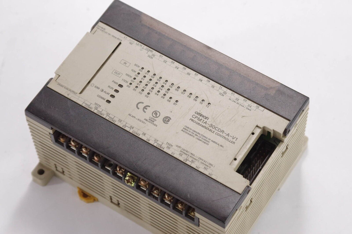 Omron CPM1A-30CDR-A-V1 PROGRAMMABLE CONTROLLER