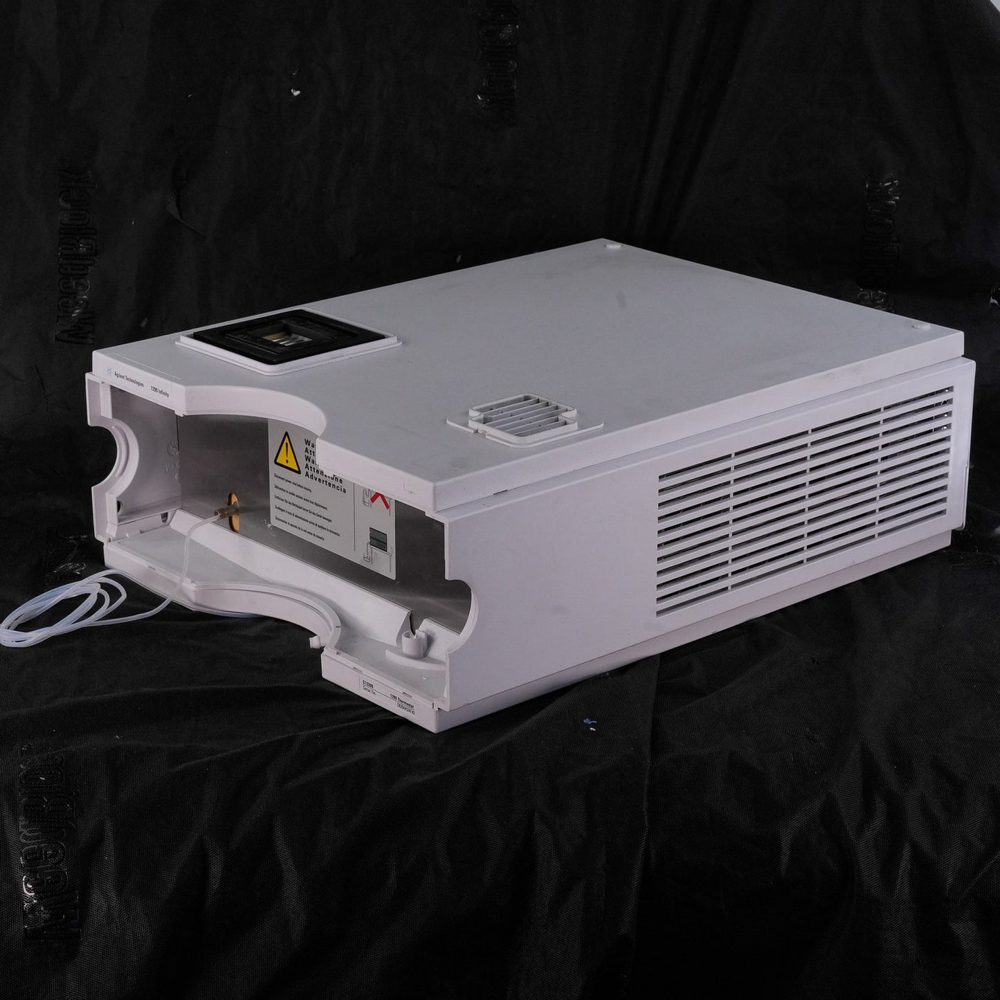 Agilent G1330B 1290 Infinity Autosampler Thermostat UNTESTED