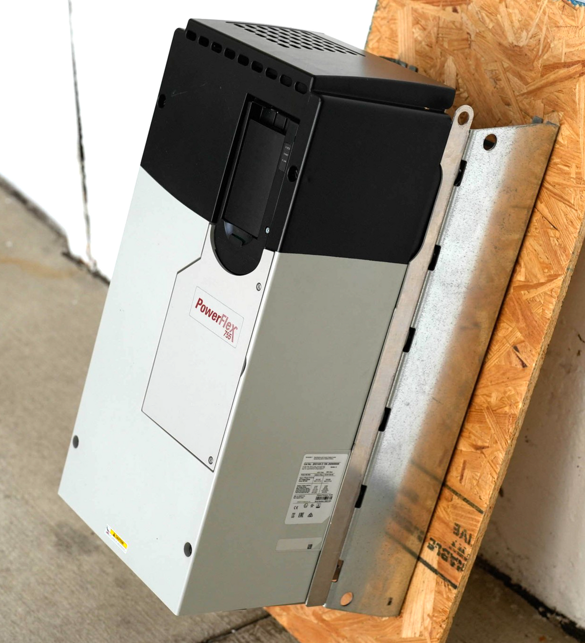 Allen Bradley 20G1AND156JN0NNNNN PowerFlex 755 AC Drive 480V 156A 125HP - Refurb