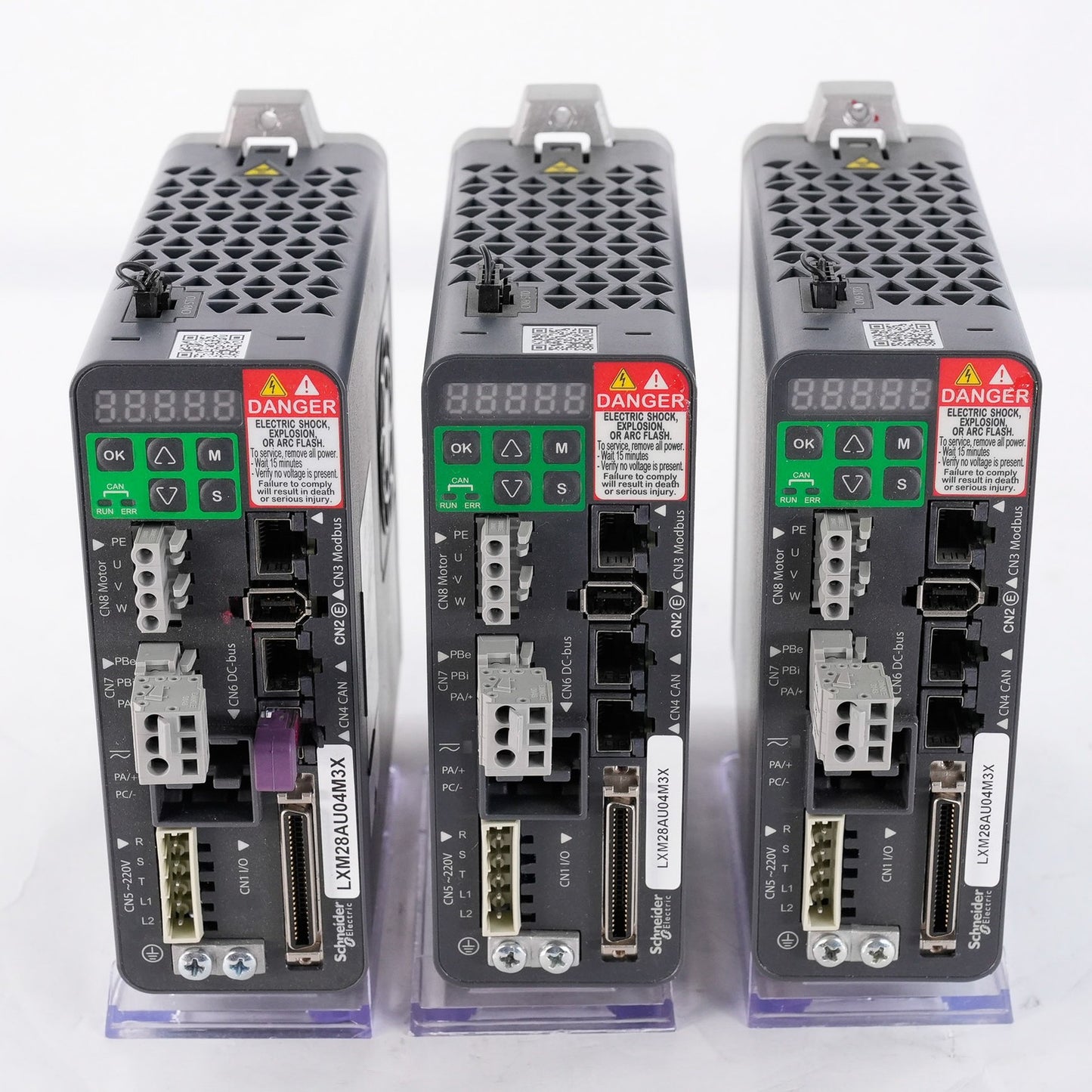 Schneider Electric LXM28AU04M3X Lexium 28 Servo Drive 3-Phase 220V 400W