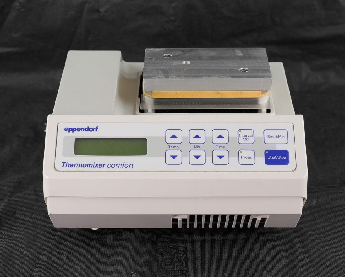 Eppendorf 5355 Thermomixer Comfort Incubator 100-240V 50/60Hz 90W