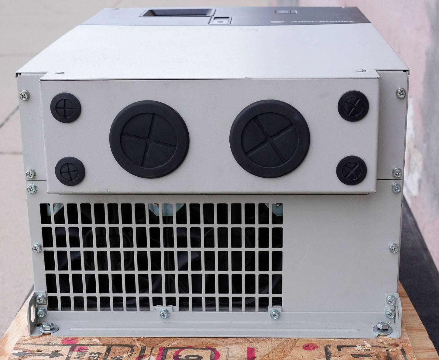 Allen Bradley 22C-D142A103 /A PowerFlex 400 AC Drive 480V 100HP + 1YR Warranty