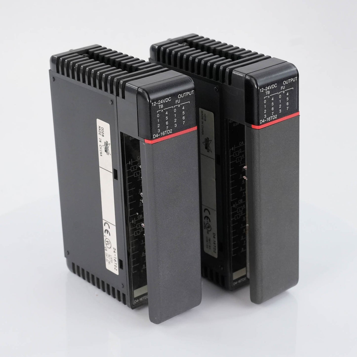 Automation Direct D4-16TD2 DirectLogic 405 16-Point 12-24 VDC Output Module PLC