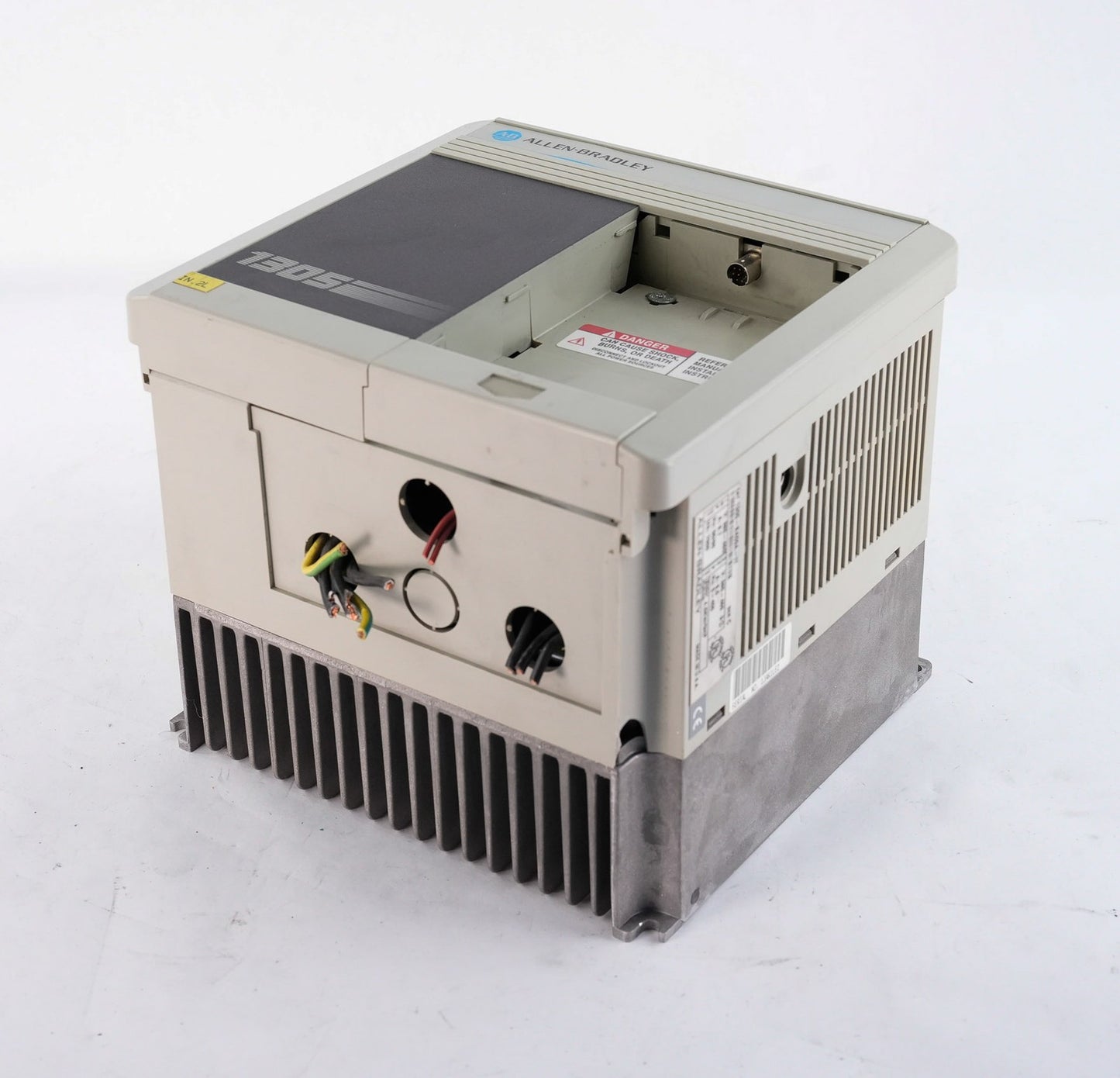 Allen Bradley 1305-BA09A-IT /C Bulletin 1305 AC Drive 460V 9A 1305BA09AIT