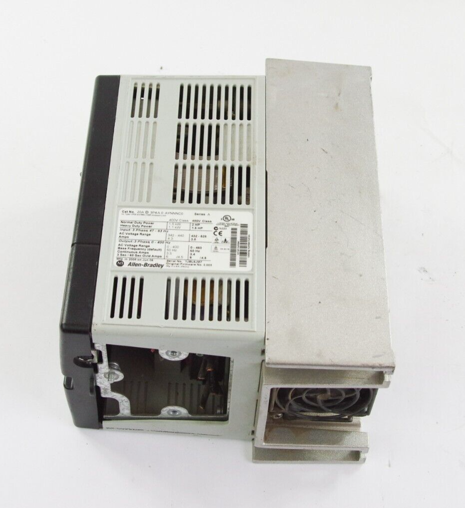 Allen Bradley 20AD3P4A0AYNNNC0 Ser A PowerFlex 70 3-Phase - For Parts or Repair