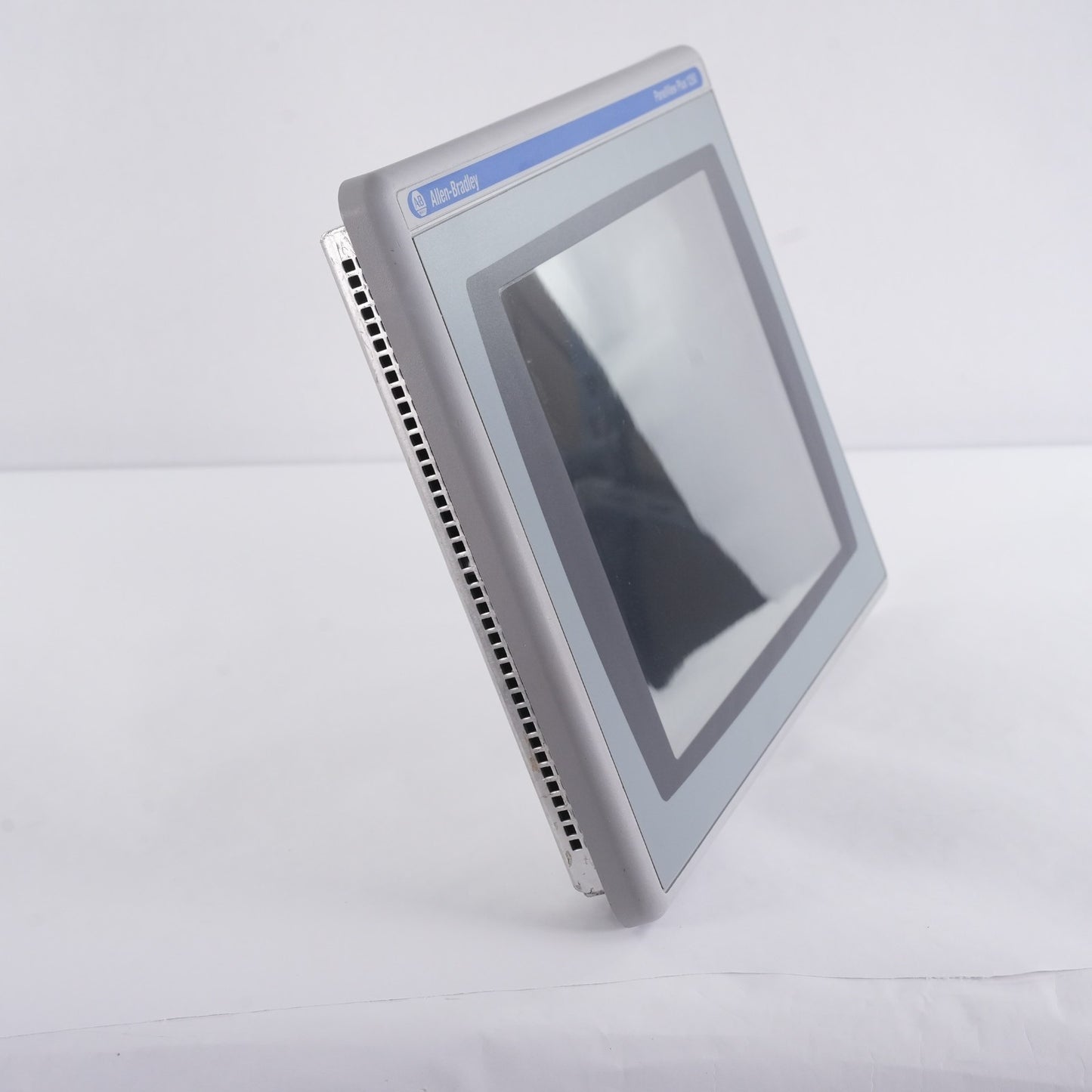 Allen Bradley 2711P-RDT12C /C Panelview Plus 1250 Operator Interface Panel