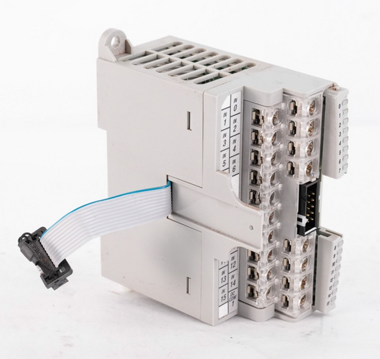 Allen Bradley 1762-IQ16 /B Rev A MicroLogix 16 Point Input Module 1762IQ16