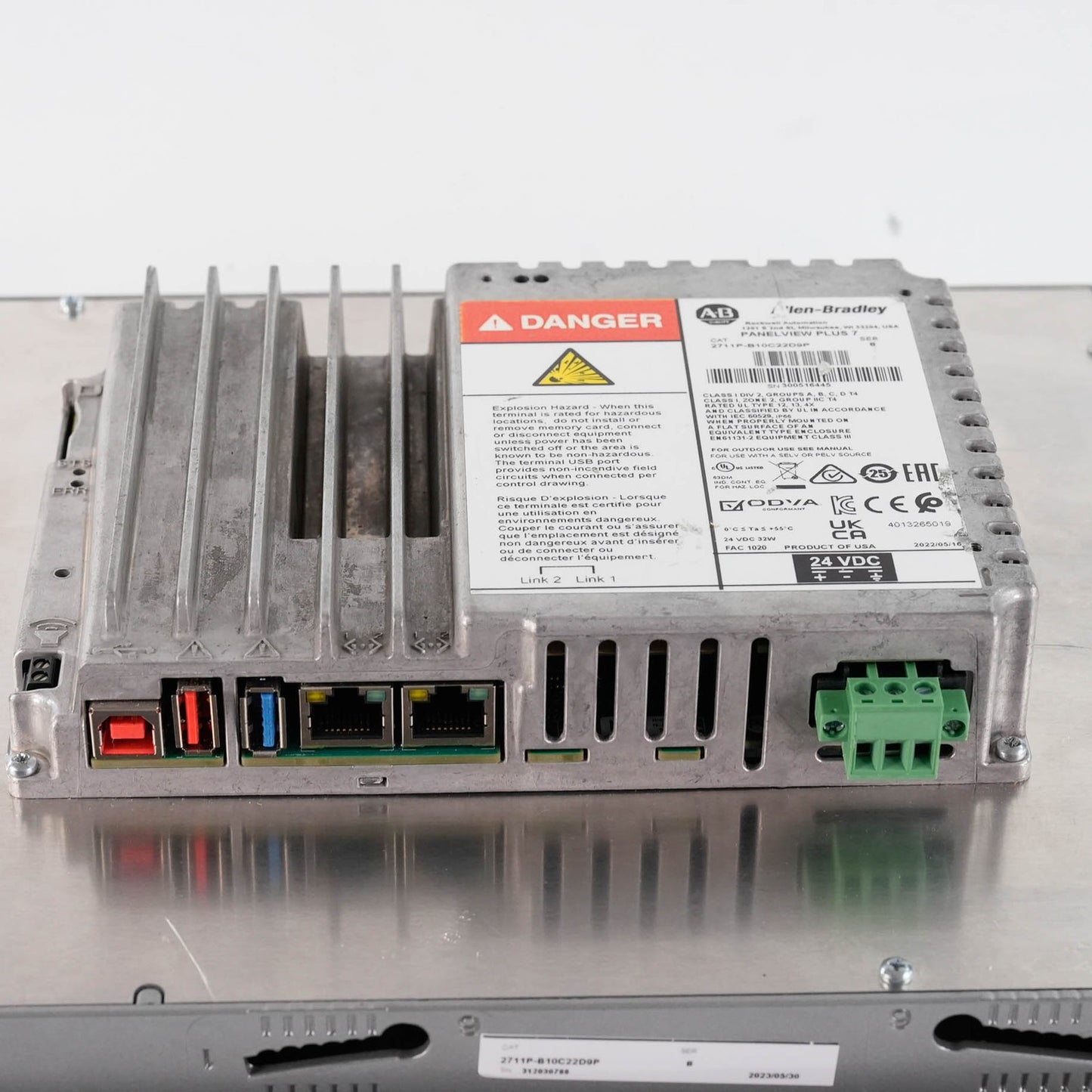 Allen Bradley 2711P-B10C22D9P PanelView Plus 7 10.4in HMI 24V 2711PB10C22D9P /B