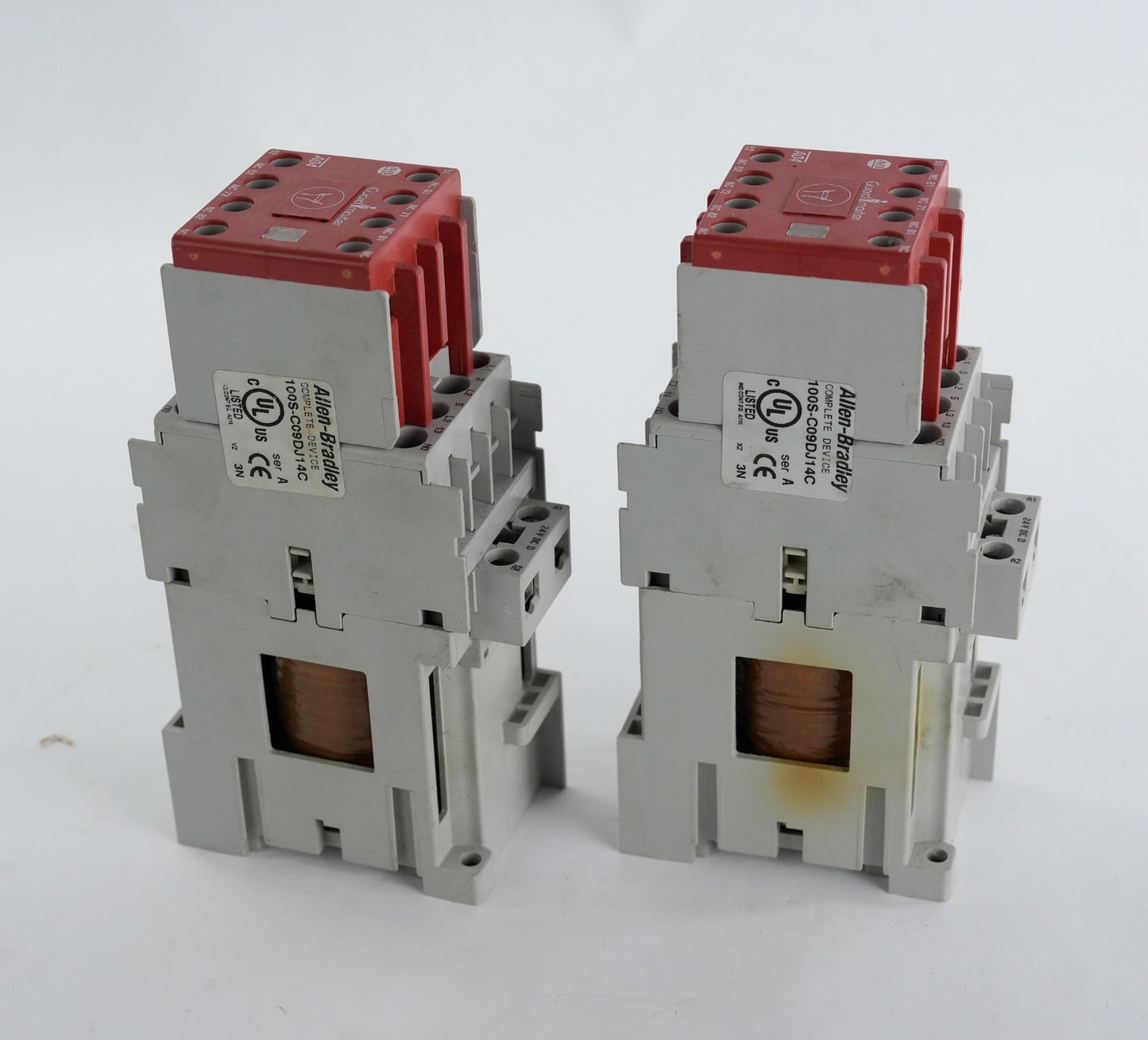 Allen Bradley 100-C09D*10A Safety Relay Guardmaster 100-C09D + 100S-F /B