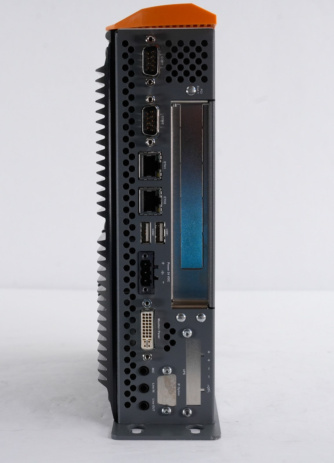 B&R 5PC600.SX01-00 / 5P62:447050.011-01 Industrial Automation PC 24VDC