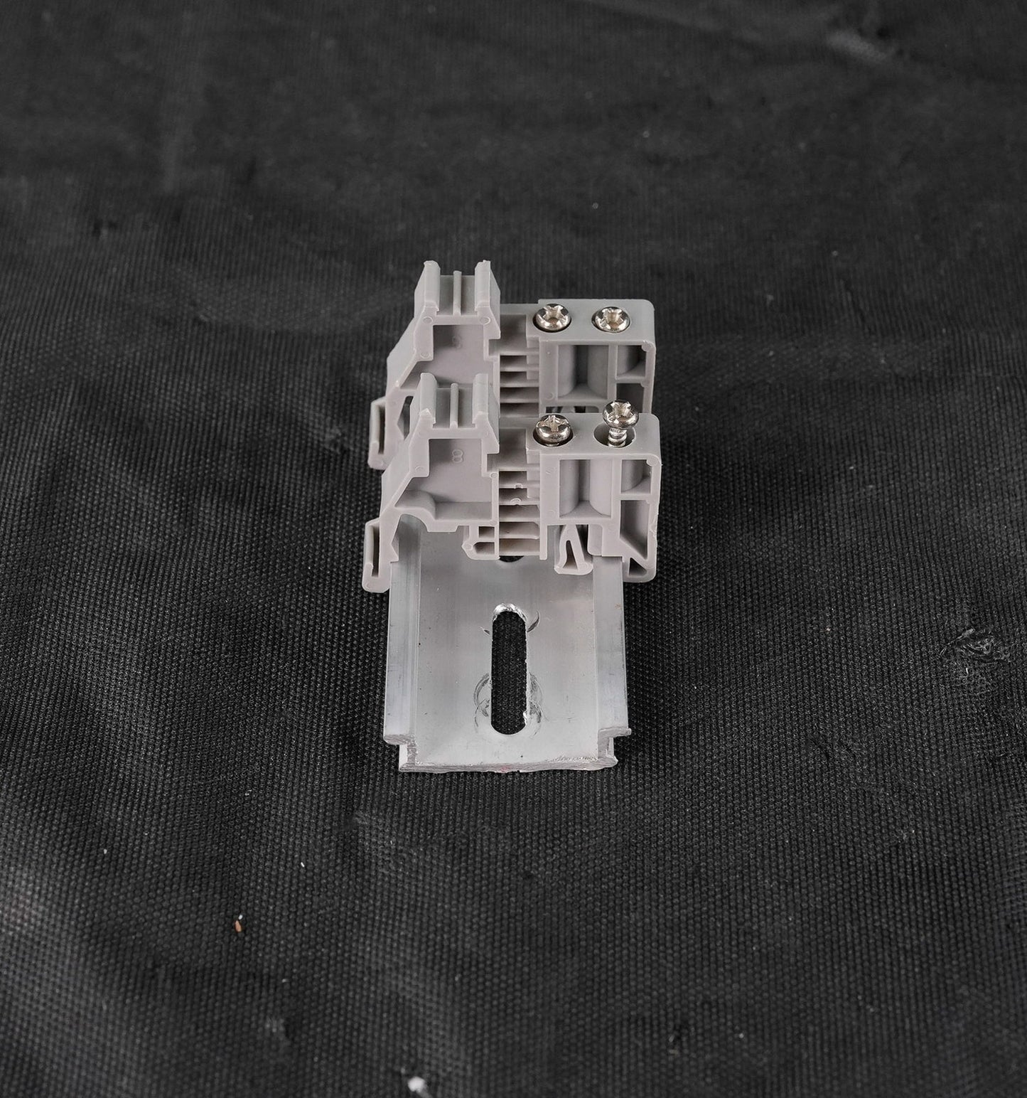 Delixi Electric DZ47X Guide Socket 10A/16A 250V 50Hz