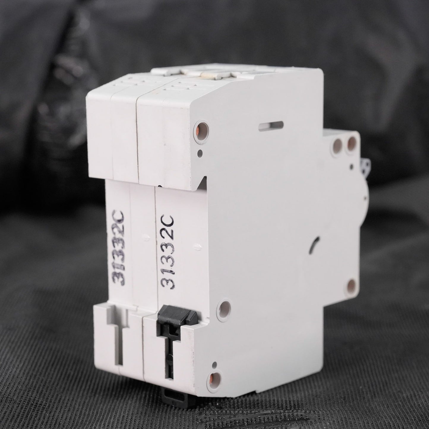Eaton WMZS2C32 2-Pole Miniature Circuit Breaker 32A 480Y/277VAC