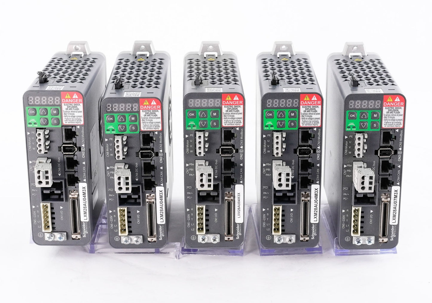 Schneider Electric LXM28AU07M3X Lexium 28 Servo Drive 220V 3-Phase 13.5A