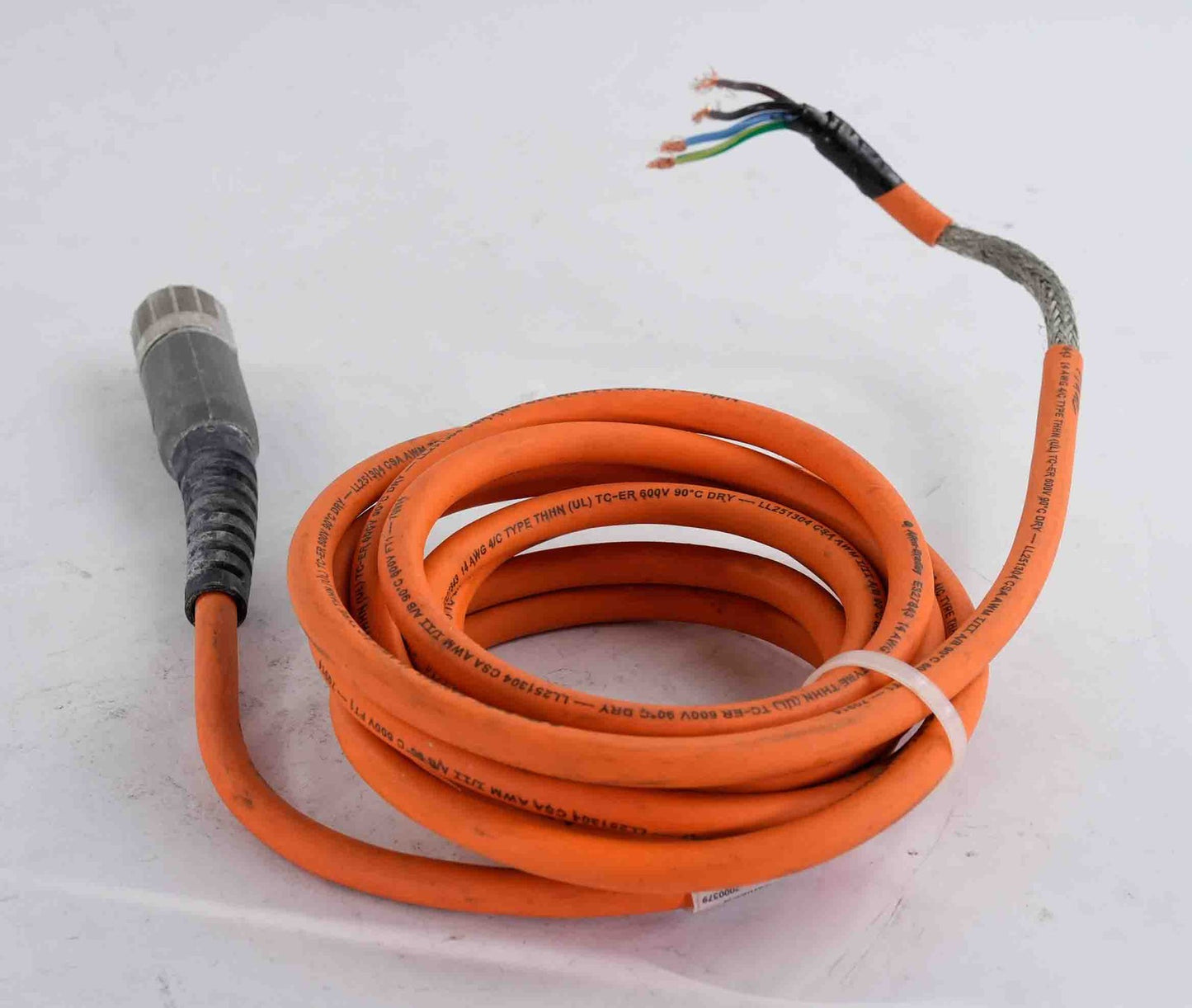 Allen Bradley 2090-CPWM7DF-14AA05 /A Servo Power Cable 134" 2090CPWM7DF14AA05