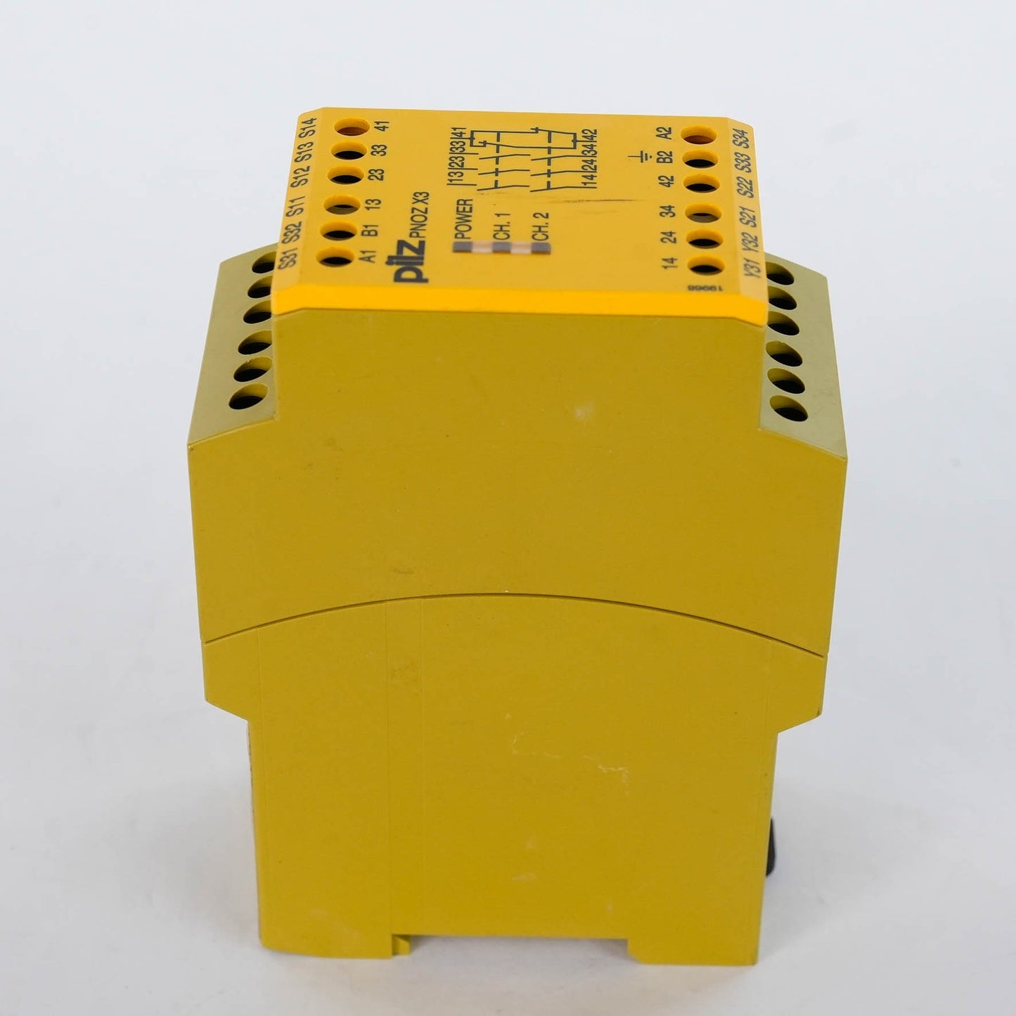 Pilz PNOZ X3 Safety Relay 24VDC 3n/o 1n/c 774310 Emergency Stop Monitoring Relay