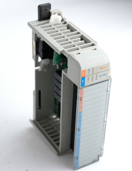 Allen Bradley 1769-IQ6OW4 /B F/W Rev 3.1 Compact I/O Module / 1769-IQ60W4